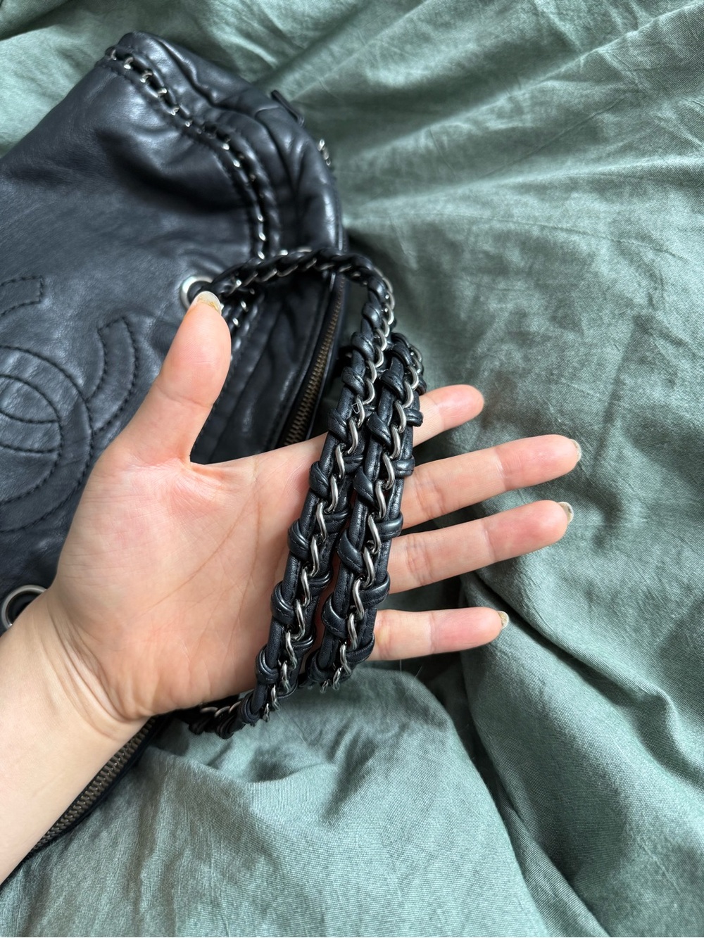 CHANEL Black Quilted Calfskin Leather East West Bowler Bag with Chain-Strap - Picture 9 of 13